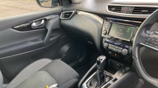 Nissan Qashqai 1.3 DiG-T 160 [157] N-Connecta 5dr DCT Glass Roof Petrol Hatchback